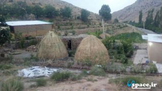 نمایی از محوطه اقامتگاه بوم گردی دوکوهه - جیرفت - روستای دره رود